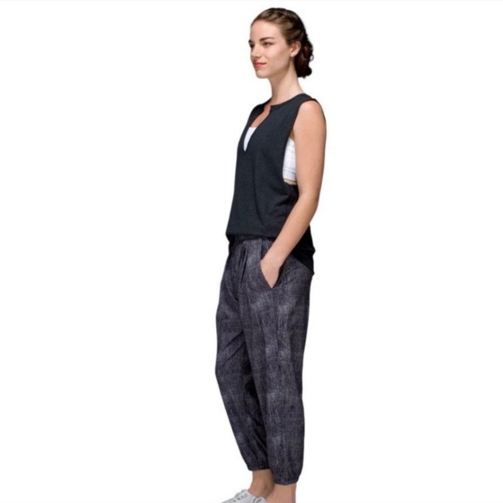 Lululemon Joggers 6